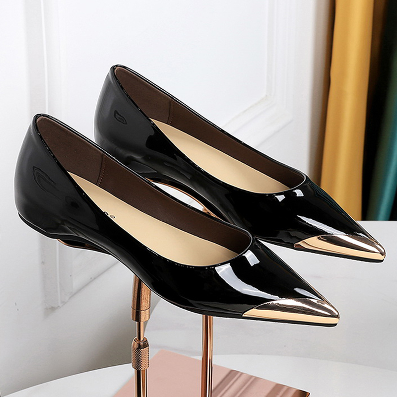 Sapatos BIGTREE de Salto Baixo - Shoe Tree avaliação e preço