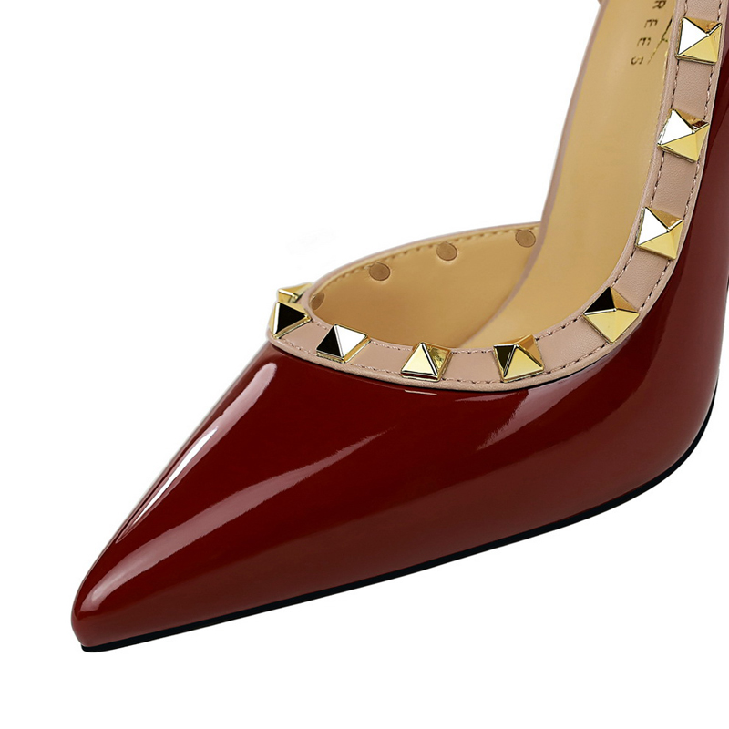 Sapatos Femininos Sexy com Des - Shoe Tree avaliação e preço