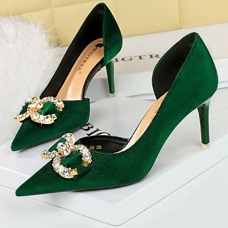 Sapatos de Salto Alto Luxuosos - Shoe Tree avaliação e preço